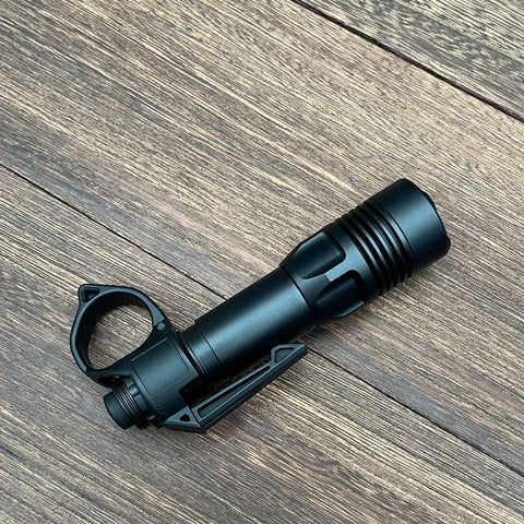 Amutorch BT35 370lm 1371m Thrower LEP Flashlight